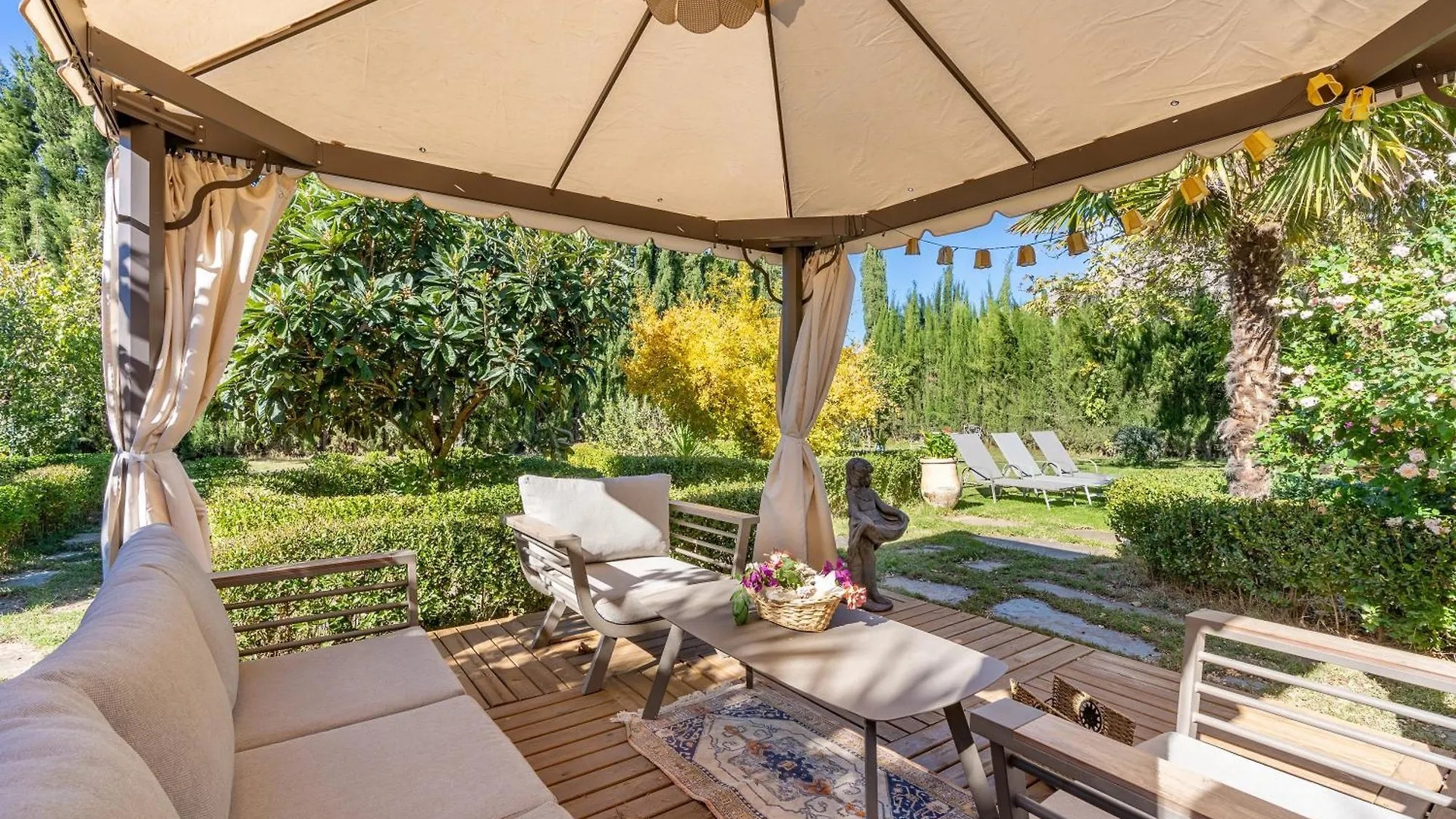 Holiday home Casa Rural A Pie De Sierra Nigueelas